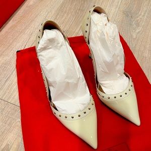 Valentino Garavani Pumps